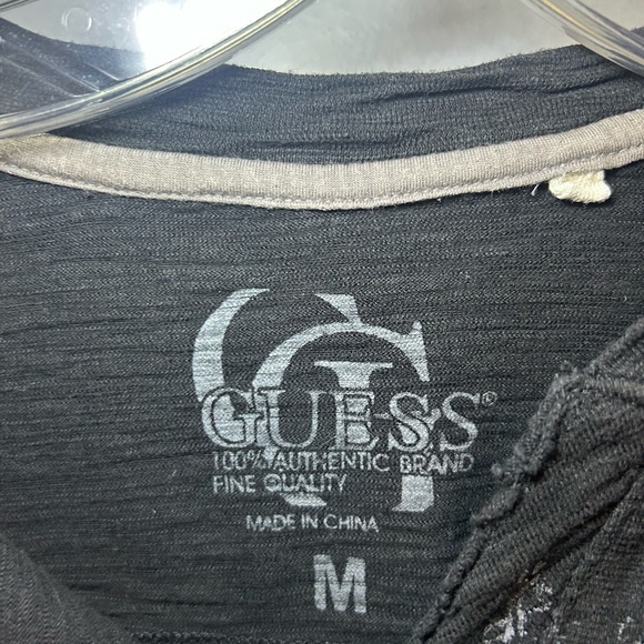 Vintage Guess y2k split neck longsleeve shirt size M - Picture 2 of 7